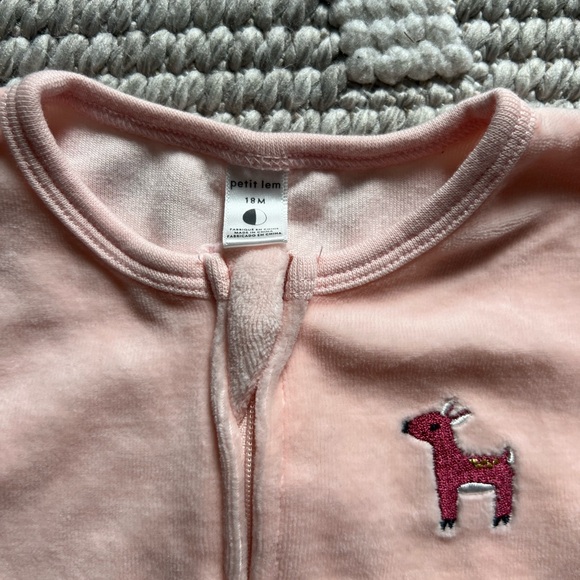 NWOT Petit Lem - velour sleeper. Size 18m - Picture 3 of 7